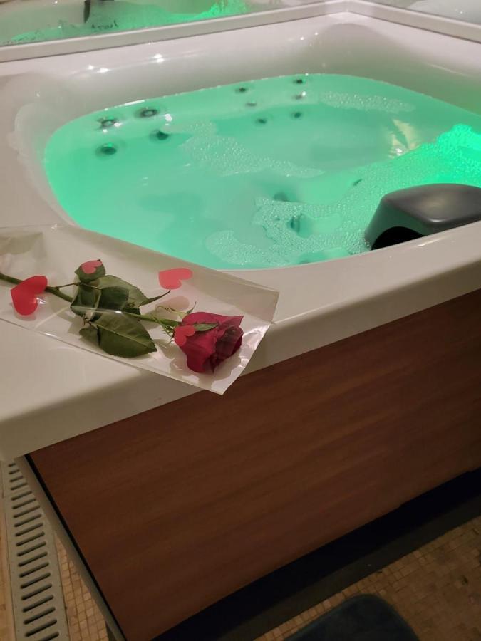 Isa Hotel